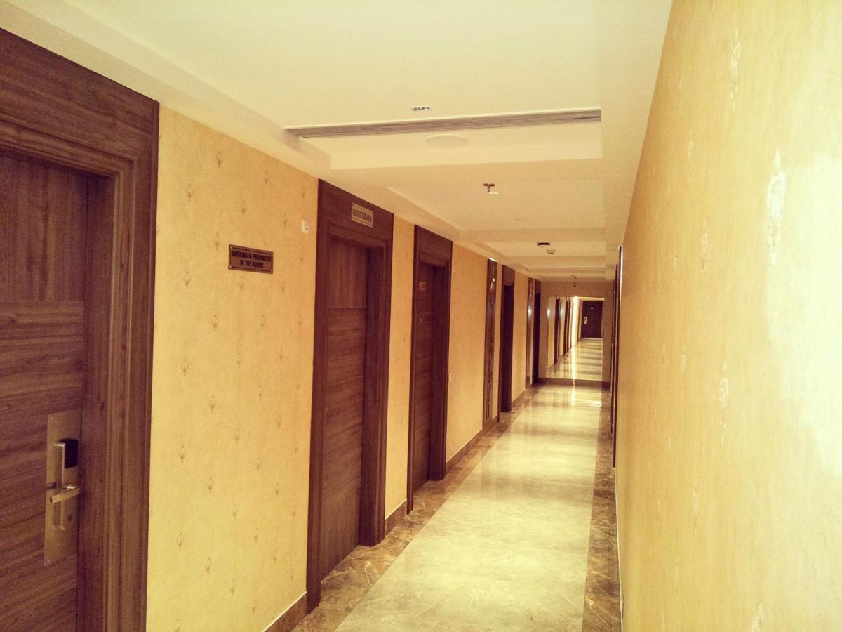 Ab Clarks Inn Jalandhar Exterior photo