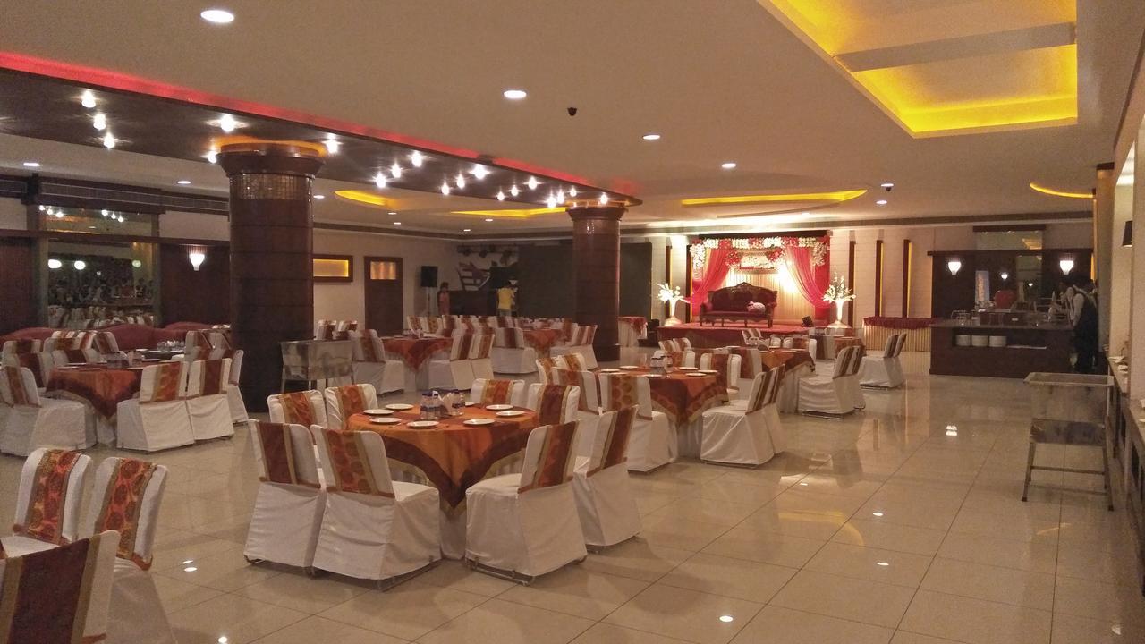 Ab Clarks Inn Jalandhar Exterior photo