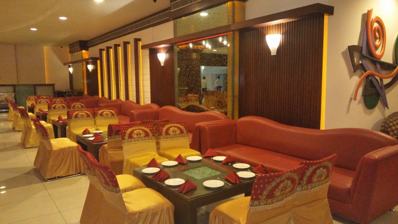 Ab Clarks Inn Jalandhar Exterior photo