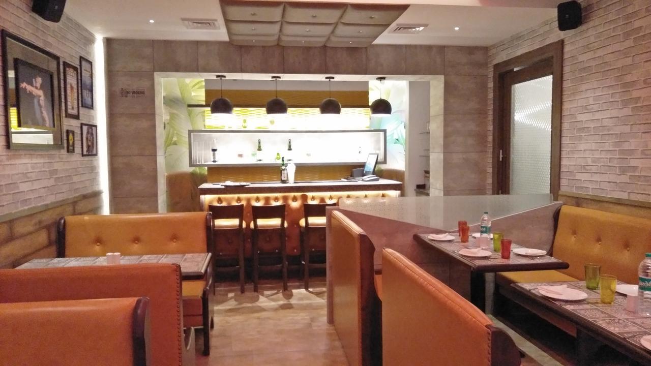 Ab Clarks Inn Jalandhar Exterior photo