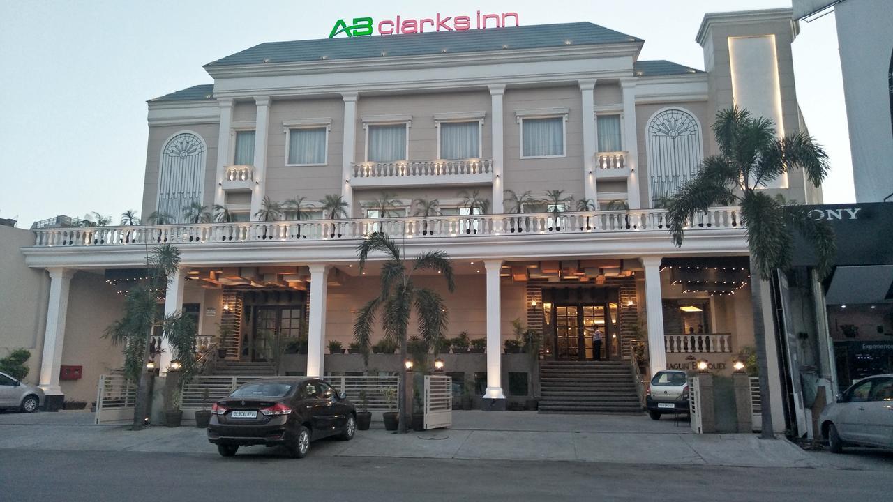 Ab Clarks Inn Jalandhar Exterior photo